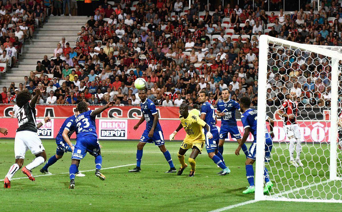 半岛体育登入-特鲁瓦客场战阿尔卑斯高山队，争取成功